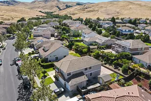 5006 Ridgefield Cir, Fairfield, CA 94534 - Photo 12