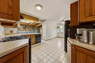 741 Echo Valley Rd, Salinas, CA 93907 - Photo 8