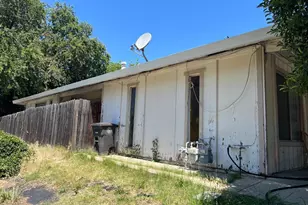 6501 Mauana Way, Citrus Heights, CA 95610 - Photo 4