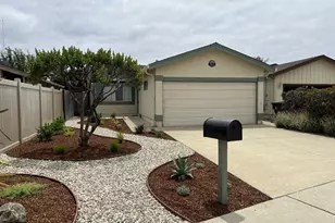 517 Vivienne Dr, Watsonville, CA 95076 - Photo 2