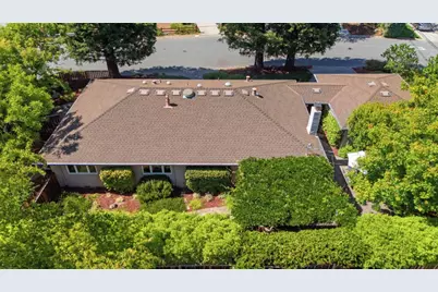 20580 Canyon View Dr, Saratoga, CA 95070 - Photo 42