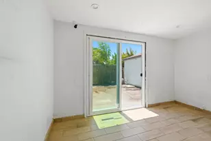 2570 61st Ave, Oakland, CA 94605 - Photo 16
