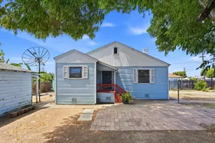 2570 61st Ave, Oakland, CA 94605 - Photo 2