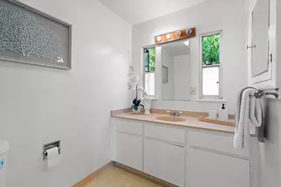 16281 Camino Del Sol, Los Gatos, CA 95032 - Photo 18