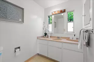 16281 Camino Del Sol, Los Gatos, CA 95032 - Photo 18