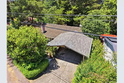 7020 Saroni Dr, Oakland, CA 94611 - Photo 2