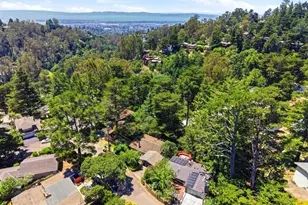 7020 Saroni Dr, Oakland, CA 94611 - Photo 20