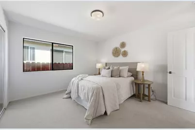 114 E Hillsdale Blvd, San Mateo, CA 94403 - Photo 22