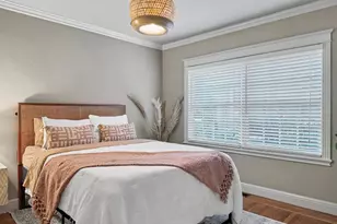 1303 39th St, Sacramento, CA 95816 - Photo 32