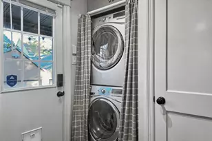 1303 39th St, Sacramento, CA 95816 - Photo 16