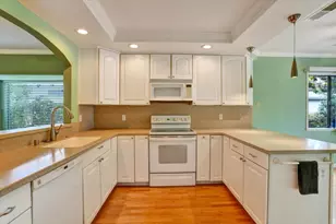 6298 Blauer Ln, San Jose, CA 95135 - Photo 12