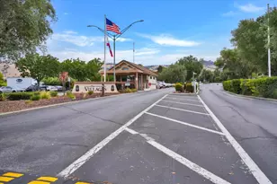 6298 Blauer Ln, San Jose, CA 95135 - Photo 36