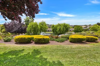 6298 Blauer Ln, San Jose, CA 95135 - Photo 34