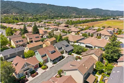 7755 Isabella Way, Gilroy, CA 95020 - Photo 38