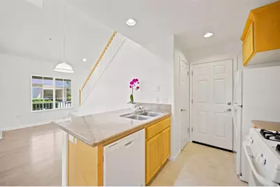 7755 Isabella Way, Gilroy, CA 95020 - Photo 12