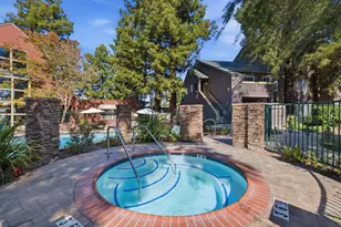 1221 Yarwood Ct, San Jose, CA 95128 - Photo 22