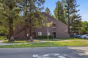 1221 Yarwood Ct, San Jose, CA 95128 - Photo 18
