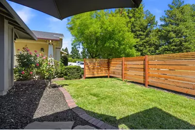 1068 San Francisco Way, Rohnert Park, CA 94928 - Photo 4