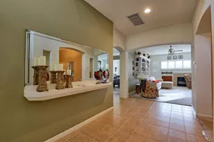 8770 Olivas Cir, San Jose, CA 95135 - Photo 16