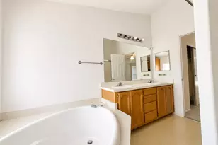 1350 Old Oakland Rd 199, San Jose, CA 95112 - Photo 10