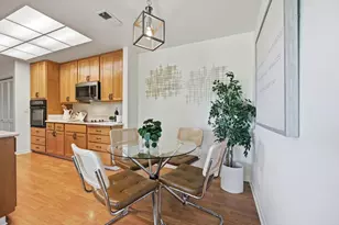 1110 Bayswater Ave 303, Burlingame, CA 94010 - Photo 18