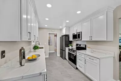 3385 Valley Square Ln, San Jose, CA 95117 - Photo 8