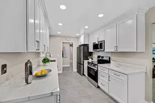 3385 Valley Square Ln, San Jose, CA 95117 - Photo 8