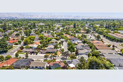 3385 Valley Square Ln, San Jose, CA 95117 - Photo 44