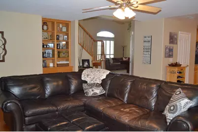 1121 Cypress St, Hollister, CA 95023 - Photo 20