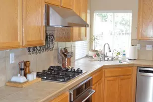 1121 Cypress St, Hollister, CA 95023 - Photo 18