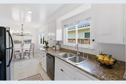 1351 Ribbon St, Foster City, CA 94404 - Photo 14