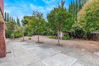 2242 Pyle Ct, Santa Clara, CA 95051 - Photo 24