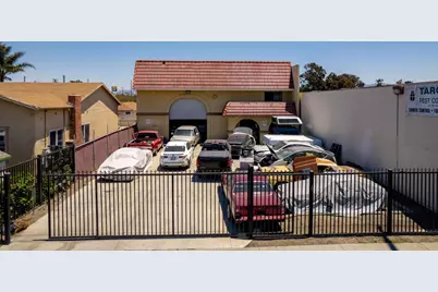 221 Griffin St, Salinas, CA 93901 - Photo 1