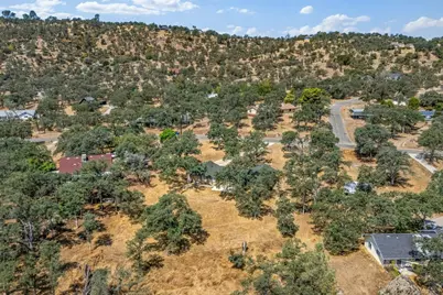30159 Horseshoe Dr, Coarsegold, CA 93614 - Photo 58