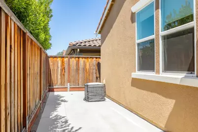 1151 Garcia Gln, Hollister, CA 95023 - Photo 8