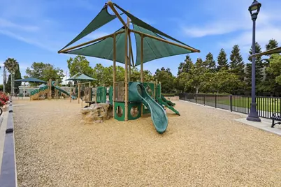 111 Cahill Park Dr, San Jose, CA 95126 - Photo 26