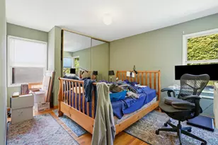 570 Kenwood Dr, Menlo Park, CA 94025 - Photo 22