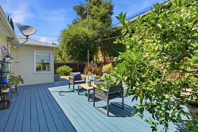 570 Kenwood Dr, Menlo Park, CA 94025 - Photo 30