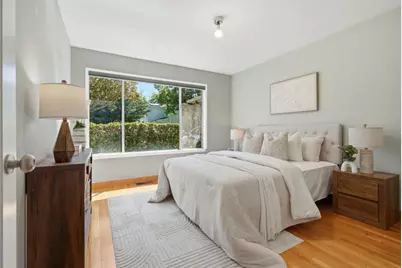 570 Kenwood Dr, Menlo Park, CA 94025 - Photo 20