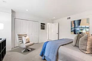 546 Sand Hill Cir, Menlo Park, CA 94025 - Photo 48