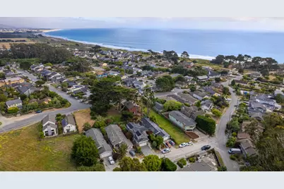 412 Lee Ave, Half Moon Bay, CA 94019 - Photo 30
