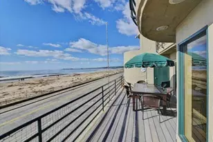 339 Beach Dr, Aptos, CA 95003 - Photo 2