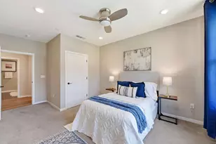 1057 Foxglove Pl 203, San Jose, CA 95131 - Photo 26