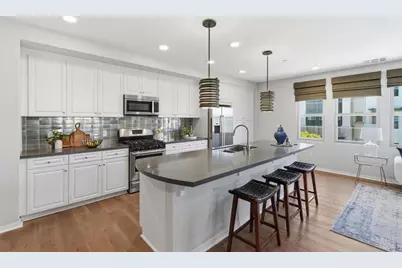 1057 Foxglove Pl 203, San Jose, CA 95131 - Photo 16