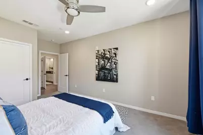 1057 Foxglove Pl 203, San Jose, CA 95131 - Photo 30