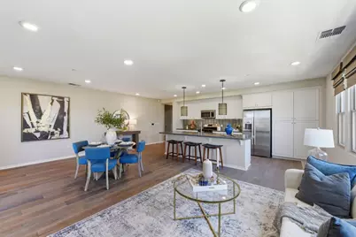 1057 Foxglove Pl 203, San Jose, CA 95131 - Photo 10
