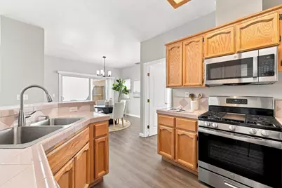 646 Fulstow Ct, Folsom, CA 95630 - Photo 8