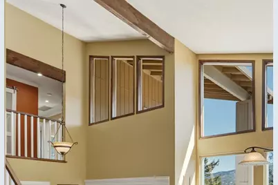 17795 Holiday Dr, Morgan Hill, CA 95037 - Photo 12