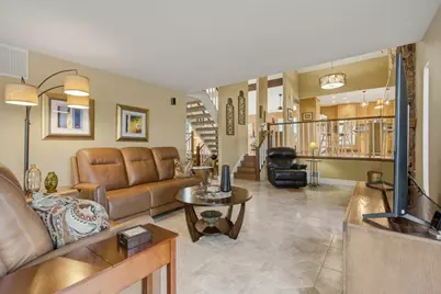17795 Holiday Dr, Morgan Hill, CA 95037 - Photo 16