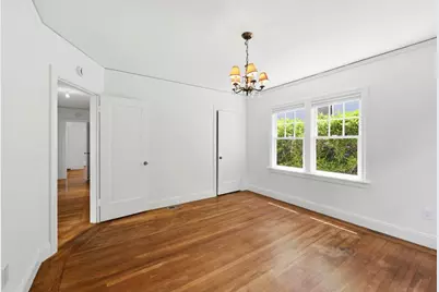2460 Poppy Dr, Burlingame, CA 94010 - Photo 18